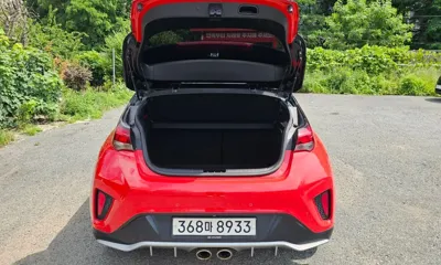Hyundai Veloster 2020, 83575 км, за 7748.91 USD