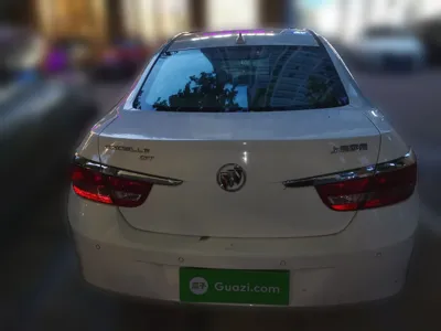 Buick GT 2013, 83900 км, за 2890 USD