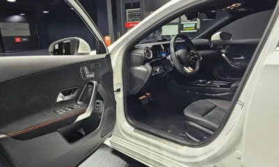 Mercedes-Benz A-Class 2024, 5575 км, за 27419.88 USD - фото 11