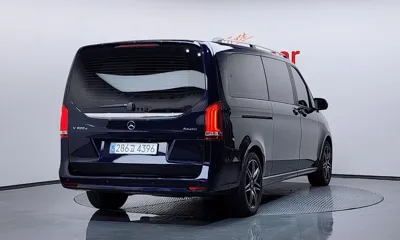 Mercedes-Benz V-Class 2022, 83703 км, за 56489.73 USD