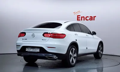 Mercedes-Benz GLC-Class 2019, 86092 км, за 18839.25 USD