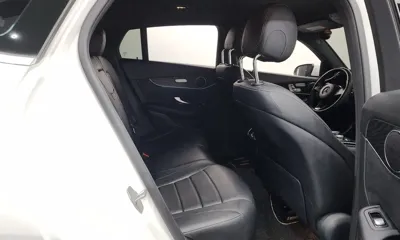 Mercedes-Benz GLC-Class 2019, 86092 км, за 18839.25 USD - фото 19