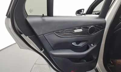Mercedes-Benz GLC-Class 2019, 86092 км, за 18839.25 USD - фото 25