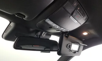Mercedes-Benz GLC-Class 2019, 86092 км, за 18839.25 USD - фото 27