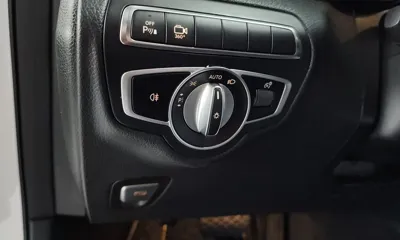 Mercedes-Benz GLC-Class 2019, 86092 км, за 18839.25 USD - фото 28