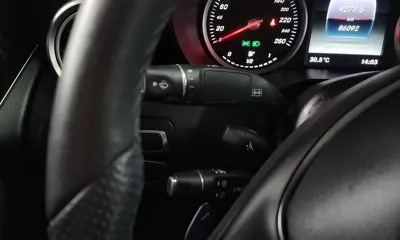 Mercedes-Benz GLC-Class 2019, 86092 км, за 18839.25 USD - фото 29