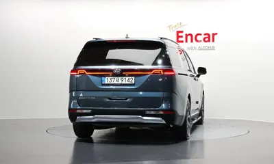Kia Canival 2021, 93342 км, за 15938.08 USD