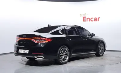 Hyundai Grandeur 2018, 146344 км, за 8857.75 USD