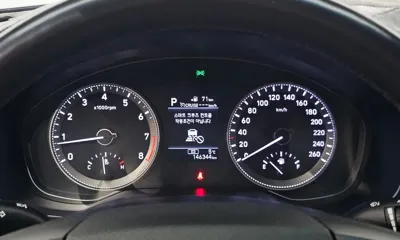 Hyundai Grandeur 2018, 146344 км, за 8796.11 USD - фото 8