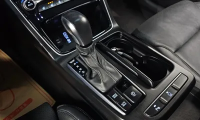 Hyundai Grandeur 2018, 146344 км, за 8796.11 USD - фото 9