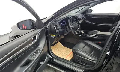 Hyundai Grandeur 2018, 146344 км, за 8796.11 USD - фото 10