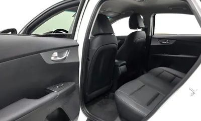 Kia K3 2022, 59909 км, за 15688.59 USD - фото 11