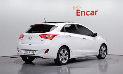 Hyundai i30 2012, 155786 км, за 3741.63 USD