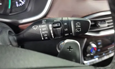 Hyundai Santafe 2019, 67756 км, за 14897.23 USD - фото 18