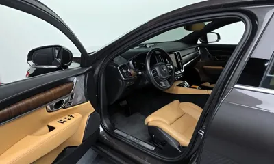 Volvo S90 2022, 44452 км, за 24632.15 USD - фото 10
