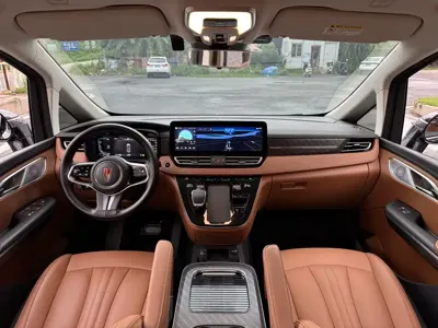 Hongqi Hongqi HQ9 PHEV 2024, 33000 км, за 27888.68 USD - фото 8