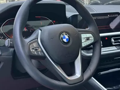 BMW 3 Series 2019, 50000 км, за 17642.39 USD
