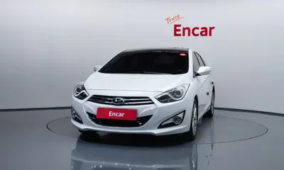 Hyundai i40 2015, 85951 км, за 3934.58 USD
