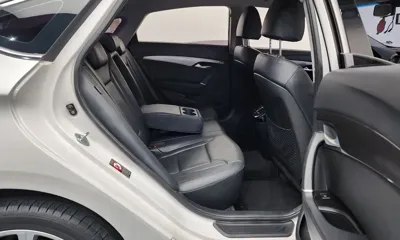 Hyundai i40 2015, 85951 км, за 3934.58 USD - фото 12