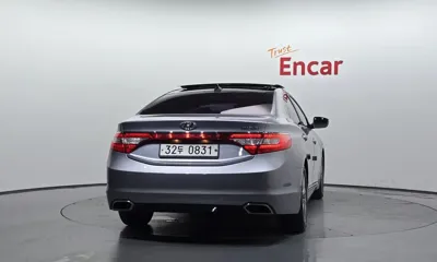 Hyundai Grandeur 2016, 128930 км, за 5005.52 USD