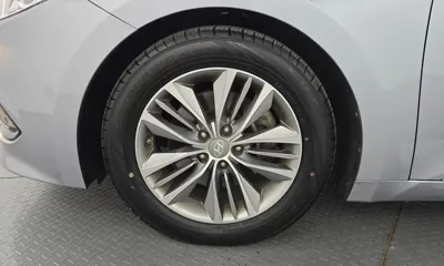 Hyundai Grandeur 2016, 128930 км, за 5005.52 USD