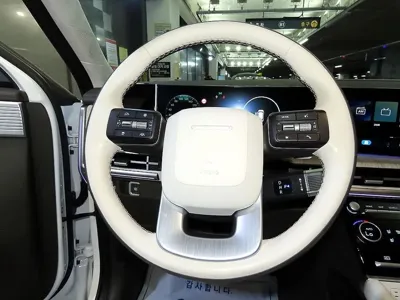 Hyundai Santafe 2025, 9887 км, за 25389.06 USD - фото 8