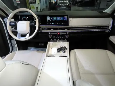 Hyundai Santafe 2025, 9887 км, за 25389.06 USD - фото 10