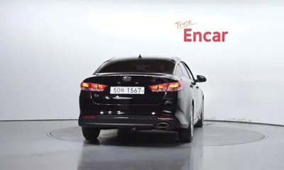 Kia K5 2018, 61522 км, за 6511.69 USD