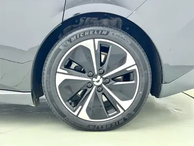 Nio ET5T 2023, 68000 км, за 18562.94 USD