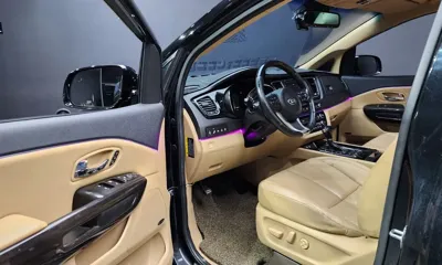 Kia Canival