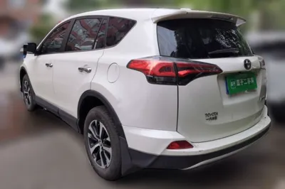 Toyota RAV4 2016, 51700 км, за 13417 USD