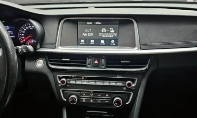 Kia K5 2019, 153950 км, за 6270.23 USD - фото 14
