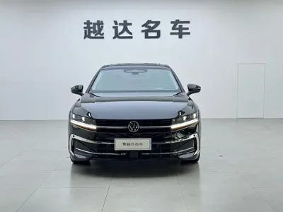 Volkswagen Magotan 2024, 27000 км, за 24238.93 USD