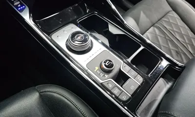 Kia Sorento 2022, 48419 км, за 19827.07 USD - фото 9