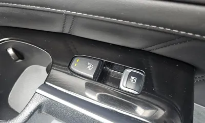 Kia Sorento 2022, 48419 км, за 19827.07 USD - фото 19