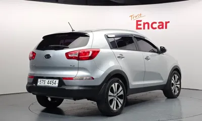 Kia Sportage 2011, 122086 км, за 3106.2 USD - фото 2