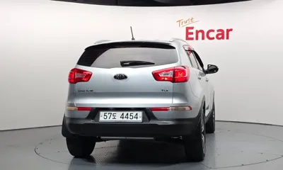 Kia Sportage 2011, 122086 км, за 3106.2 USD - фото 4