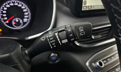 Hyundai Santafe 2022, 48959 км, за 16198.3 USD - фото 19