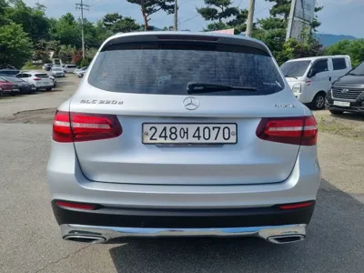 Mercedes-Benz GLC-Class 2017, 79415 км, за 15960.92 USD - фото 6