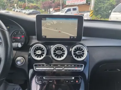 Mercedes-Benz GLC-Class 2017, 79415 км, за 15960.92 USD - фото 11