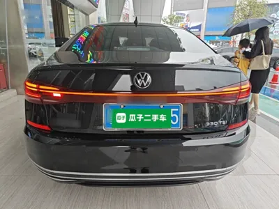Volkswagen Passat 2022, 89900 км, за 16175 USD - фото 5
