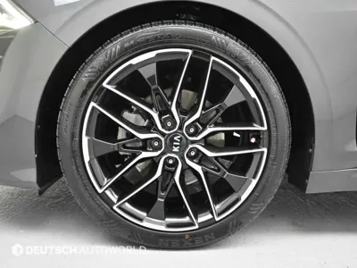 Kia K5 2020, 111065 км, за 10928.97 USD