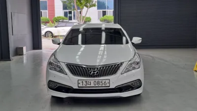 Hyundai Grandeur 2016, 171705 км, за 3610.35 USD