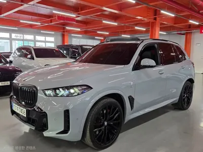 BMW X5 2026, 4051 км, за 103715.37 USD