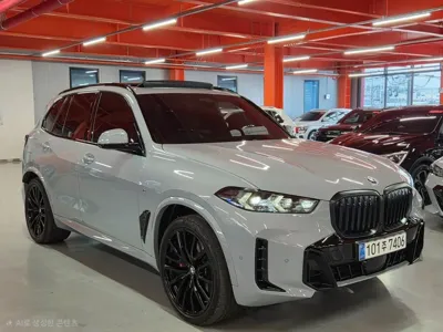 BMW X5 2026, 4051 км, за 103715.37 USD