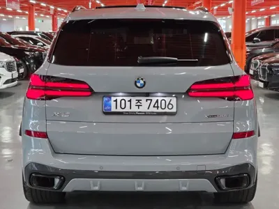 BMW X5 2026, 4051 км, за 103715.37 USD