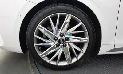 Hyundai Grandeur 2020, 92734 км, за 15230.83 USD