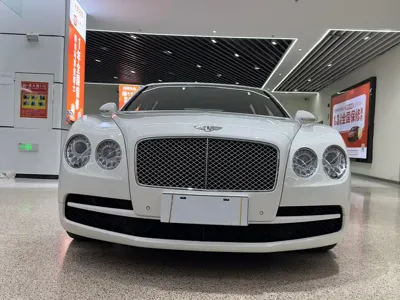 Bentley Flying Spur 2017, 75000 км, за 114771.17 USD