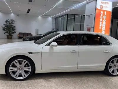Bentley Flying Spur 2017, 75000 км, за 114771.17 USD - фото 6