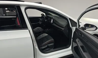 Volkswagen Golf 2024, 10865 км, за 24429.98 USD - фото 26